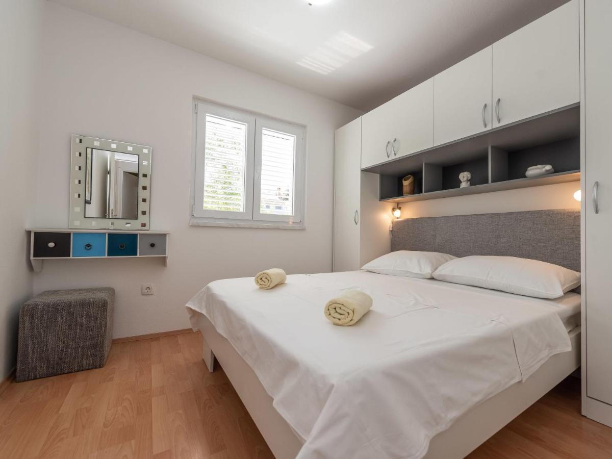 Holiday Home Milka By Interhome Pridraga Eksteriør billede